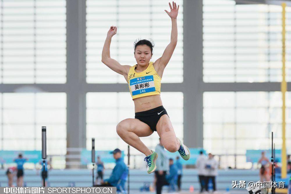 希腊女子射击选手夺得金牌，实力超群